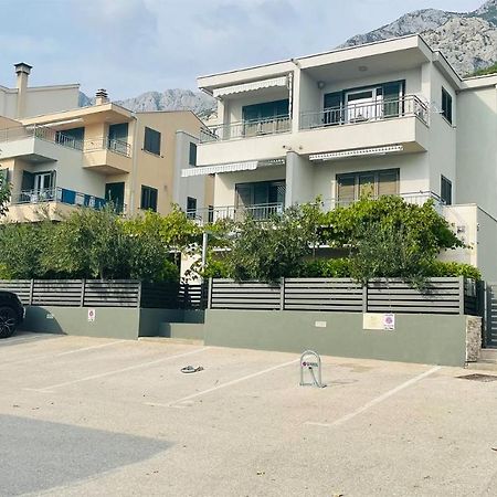 Gabrijel Apartments Makarska 1 エクステリア 写真