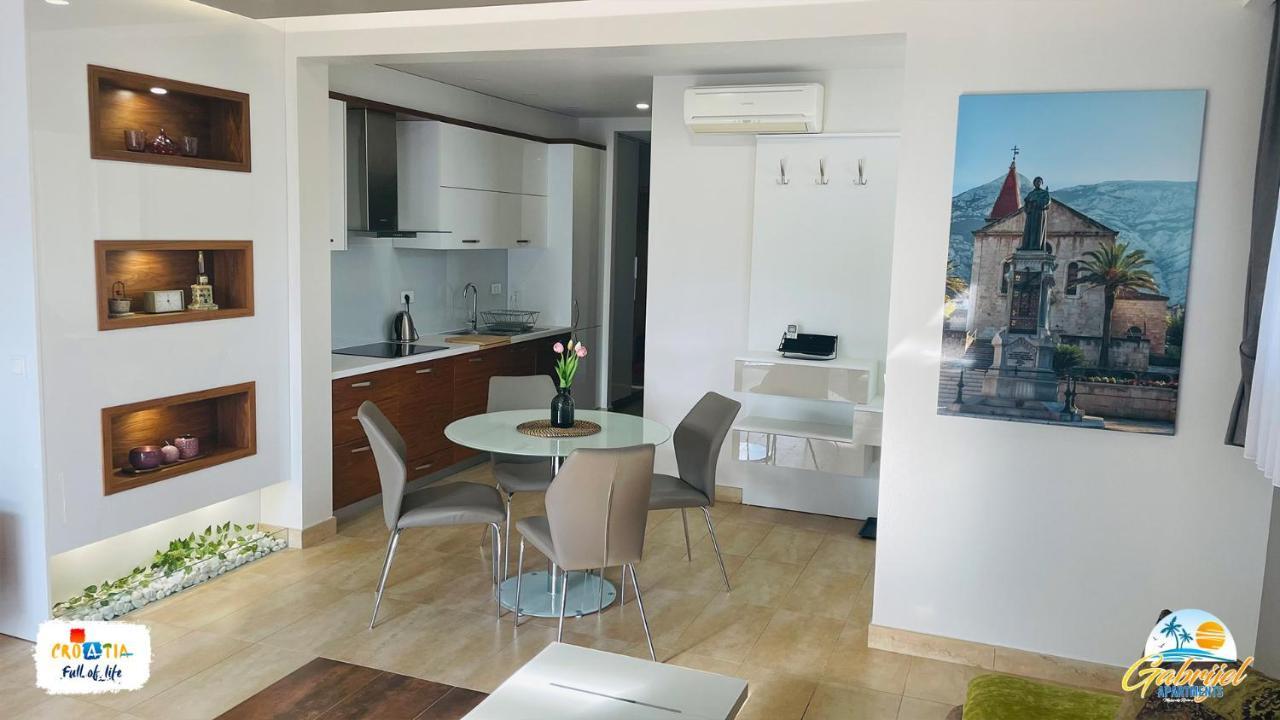 Gabrijel Apartments Makarska 1 エクステリア 写真