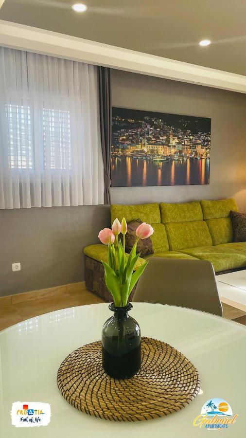 Gabrijel Apartments Makarska 1 エクステリア 写真